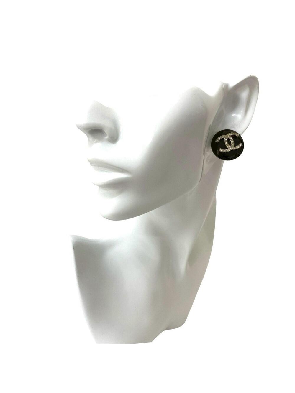 Chanel Cc Logo Clip-On Earrings #209753C73B